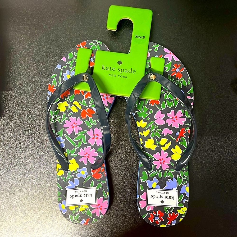 Kate spade navy sandals with gold accents. Size 8, new with tags